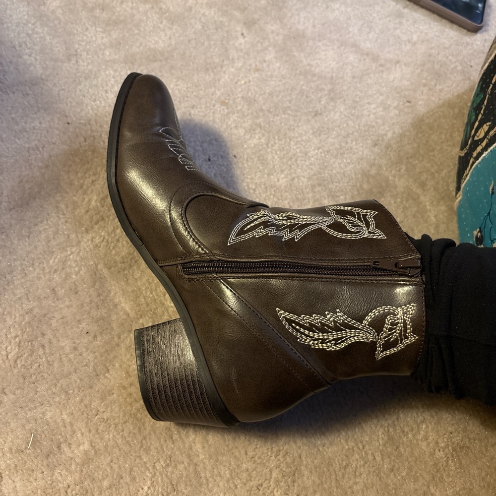 Elegant Brown Leather Ankle Booties